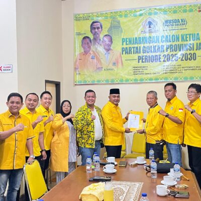 Pastikan Maju Ketua DPD Golkar Jambi, Agus Rubiyanto Serahkan Berkas Pencalonan
