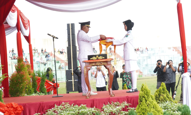 Bupati Tebo Agus Rubiyanto Jadi Inspektur Upacara pada Peringatan HUT RI Ke-80