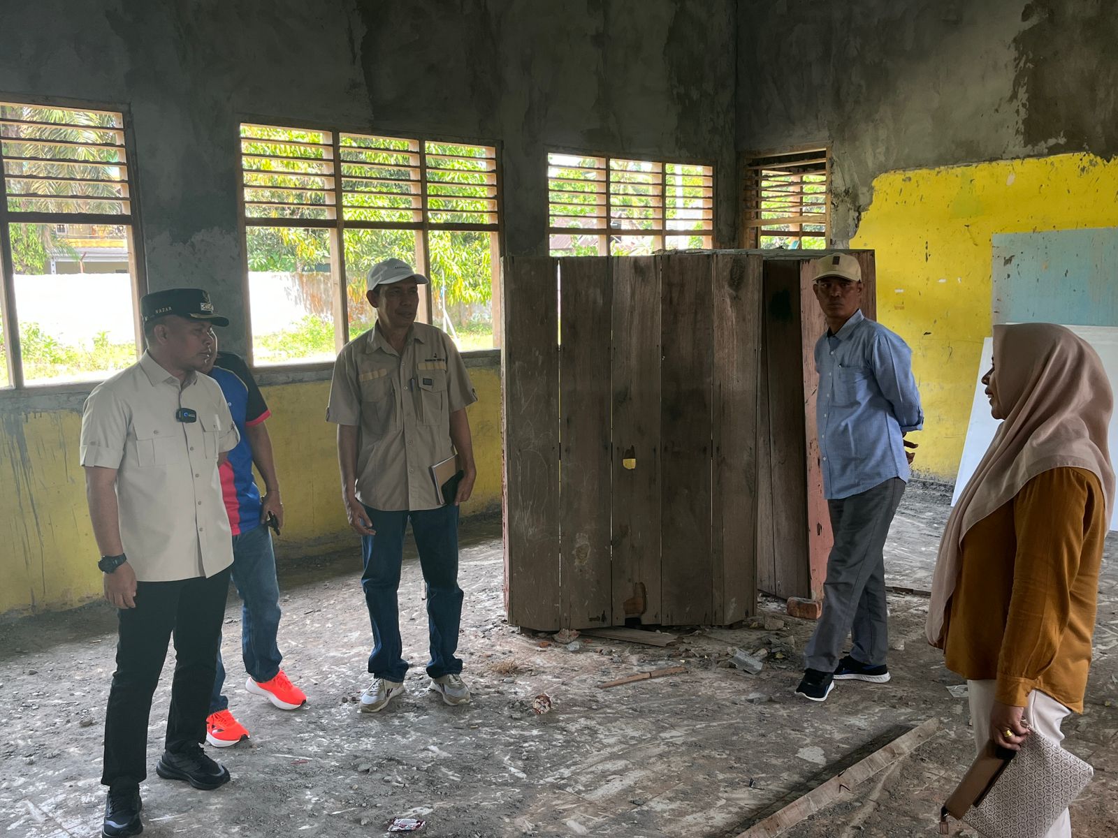 Monev Rehabilitasi Sekolah, Nazar Efendi Ingatkan Soal Waktu